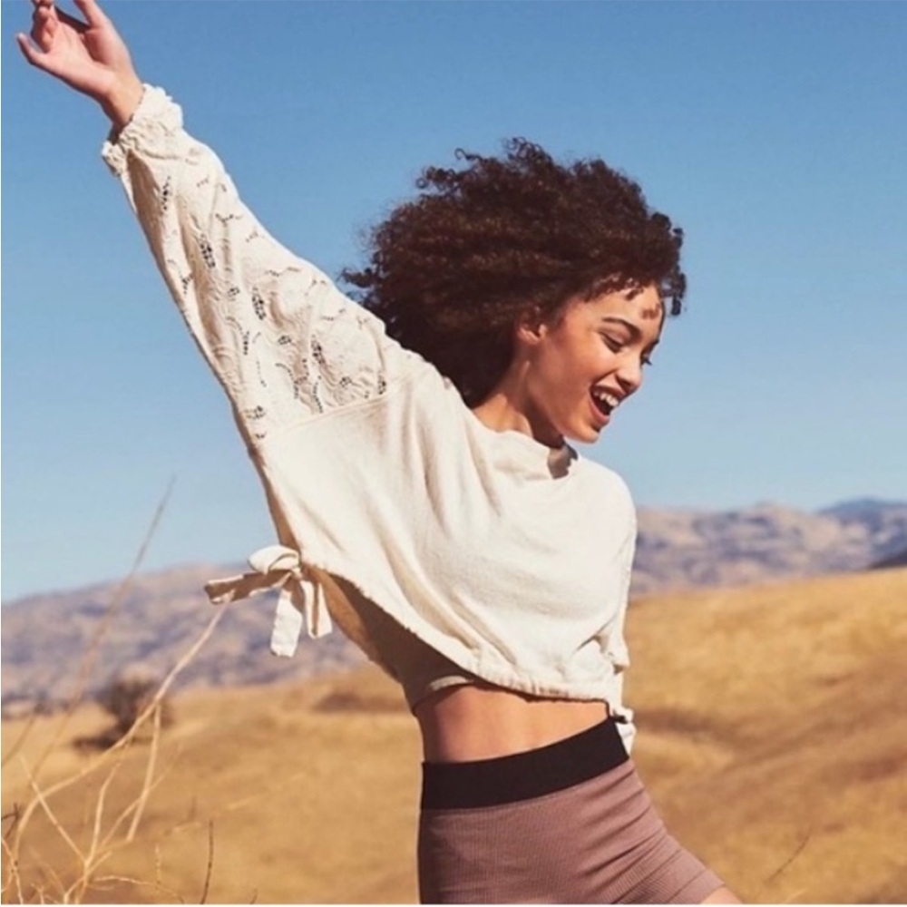 Free People/FP movement Field of dreams crop sweatshirt M